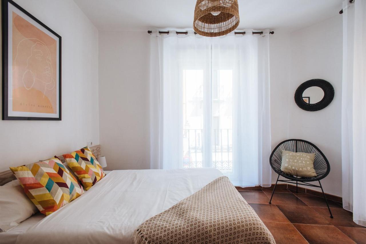 Homeyseville- Bright Apartment At Santa Cruz 6 Pax, Parking Optional Exteriér fotografie